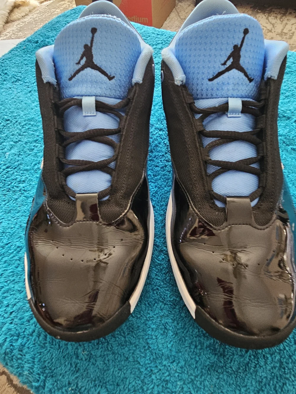 Jordan Max Aura 6 Sneakers